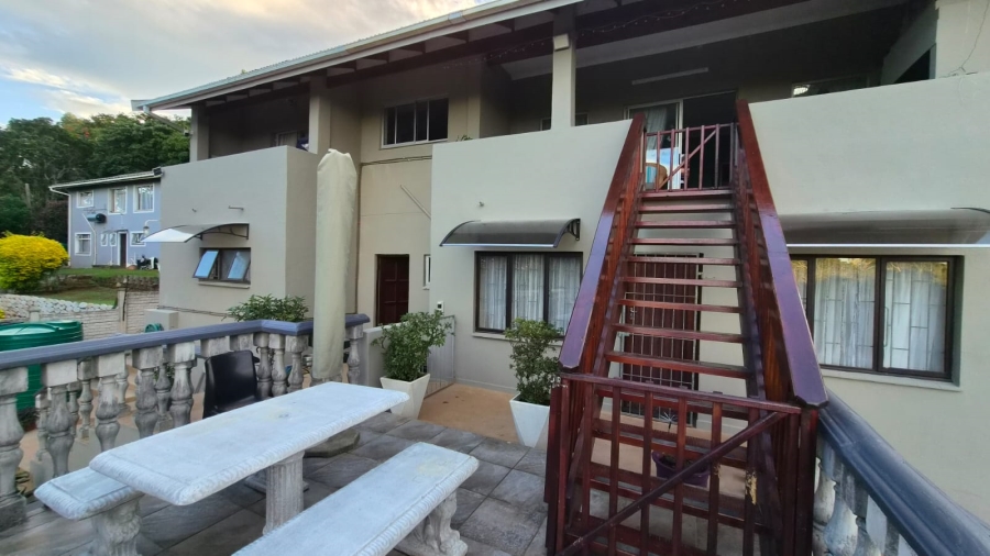5 Bedroom Property for Sale in Marina Beach KwaZulu-Natal