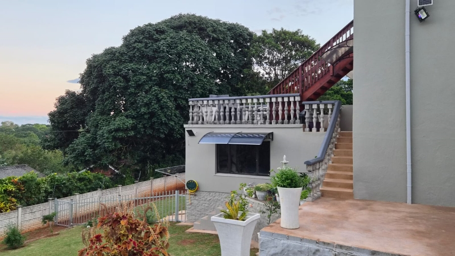 5 Bedroom Property for Sale in Marina Beach KwaZulu-Natal