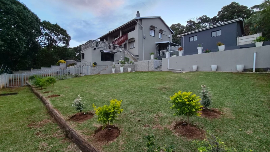 5 Bedroom Property for Sale in Marina Beach KwaZulu-Natal