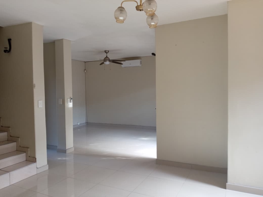 To Let 3 Bedroom Property for Rent in Meer En See KwaZulu-Natal