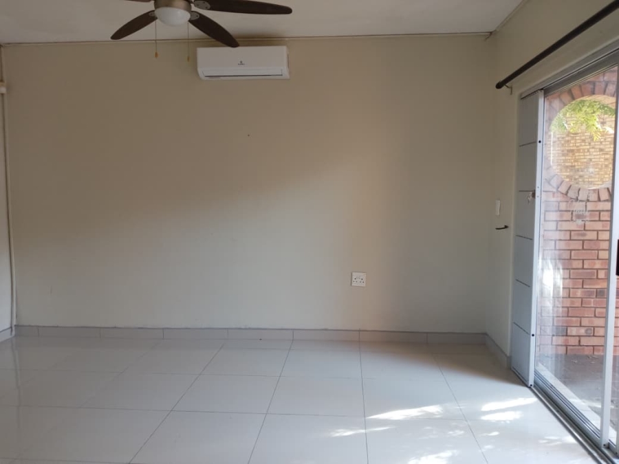To Let 3 Bedroom Property for Rent in Meer En See KwaZulu-Natal