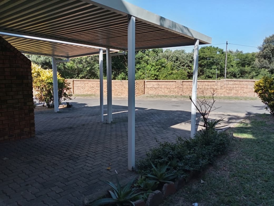 To Let 3 Bedroom Property for Rent in Meer En See KwaZulu-Natal