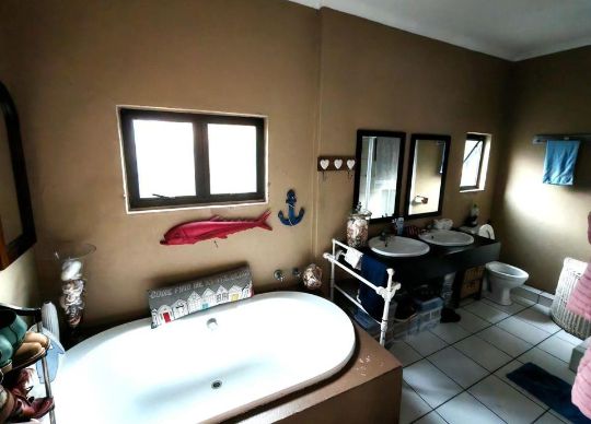 3 Bedroom Property for Sale in Brighton Beach KwaZulu-Natal