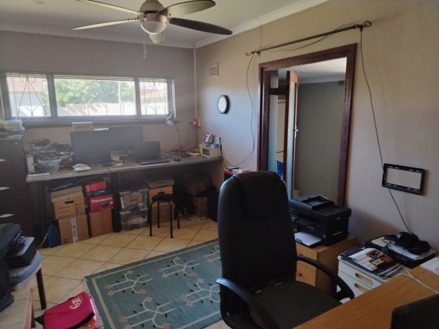 4 Bedroom Property for Sale in Bluff KwaZulu-Natal