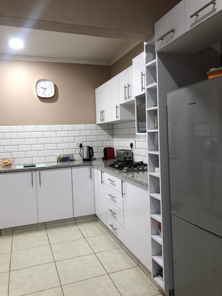 4 Bedroom Property for Sale in Bluff KwaZulu-Natal