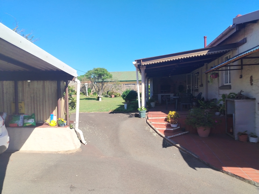 3 Bedroom Property for Sale in Ocean View KwaZulu-Natal