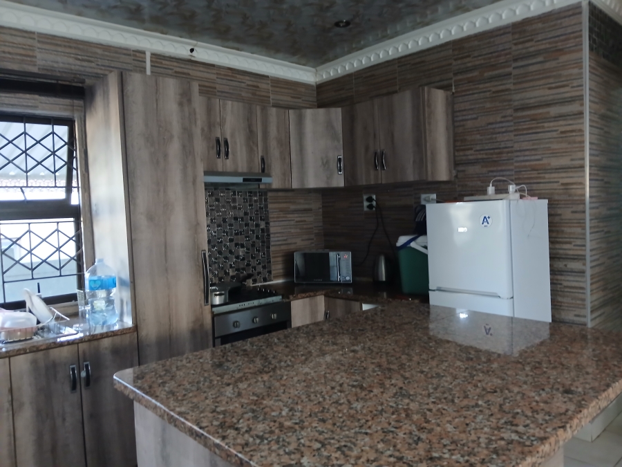 3 Bedroom Property for Sale in Klaarwater KwaZulu-Natal