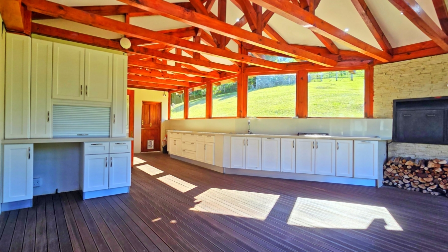 5 Bedroom Property for Sale in Ferncliffe KwaZulu-Natal