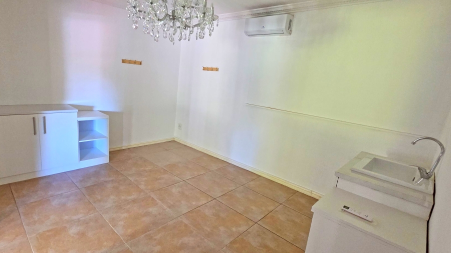 5 Bedroom Property for Sale in Ferncliffe KwaZulu-Natal