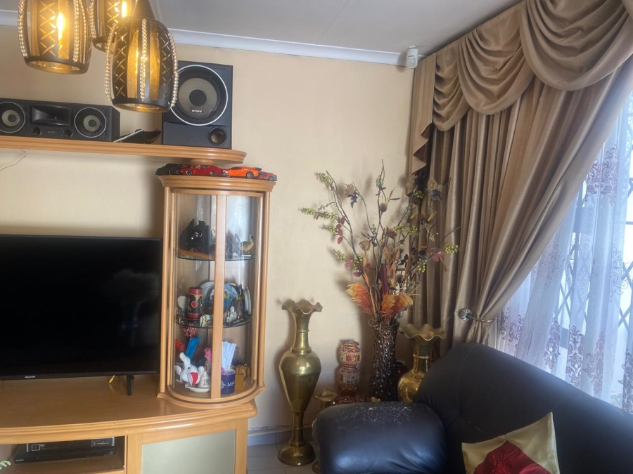 3 Bedroom Property for Sale in Newlands West KwaZulu-Natal