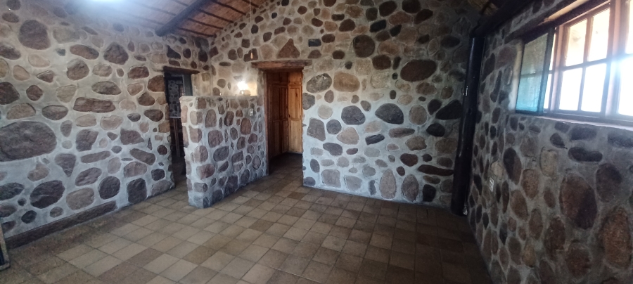 5 Bedroom Property for Sale in Newcastle Rural KwaZulu-Natal
