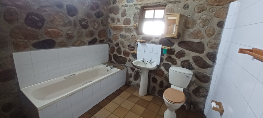5 Bedroom Property for Sale in Newcastle Rural KwaZulu-Natal