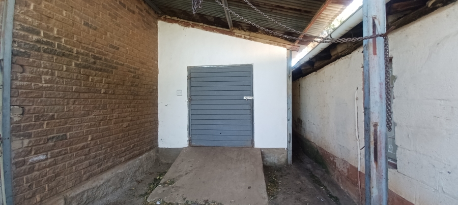 5 Bedroom Property for Sale in Newcastle Rural KwaZulu-Natal