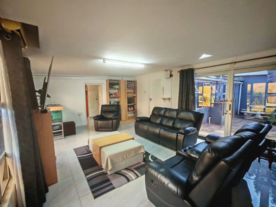 3 Bedroom Property for Sale in Albert Falls KwaZulu-Natal