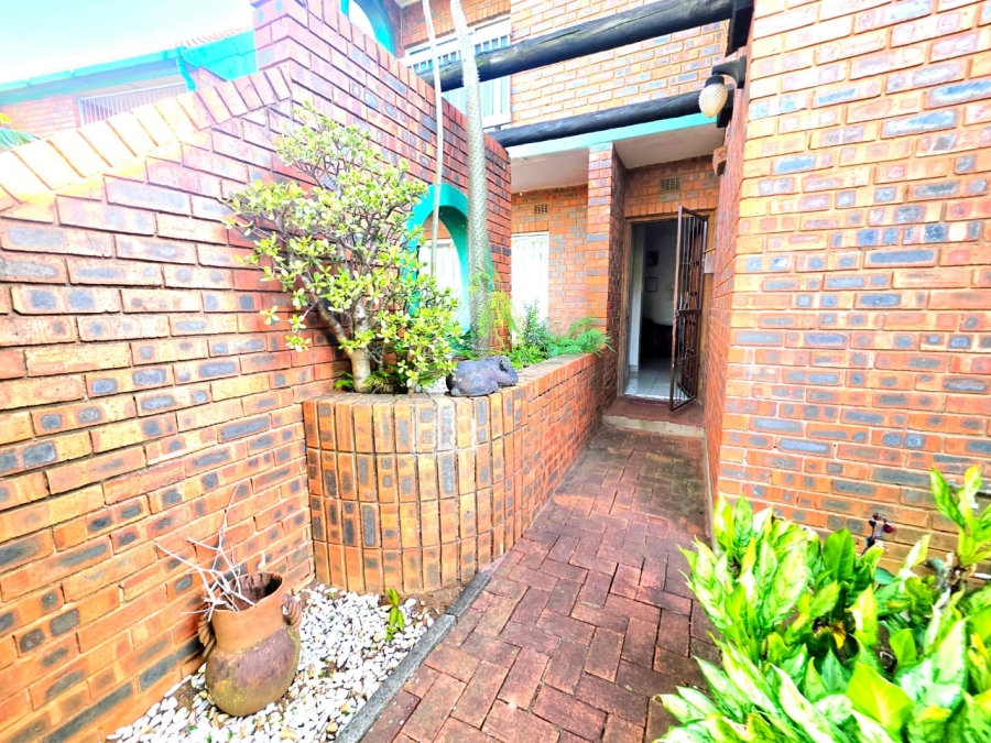 3 Bedroom Property for Sale in Panorama KwaZulu-Natal