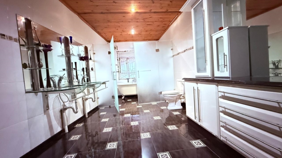 4 Bedroom Property for Sale in Montford KwaZulu-Natal