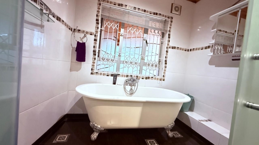 4 Bedroom Property for Sale in Montford KwaZulu-Natal