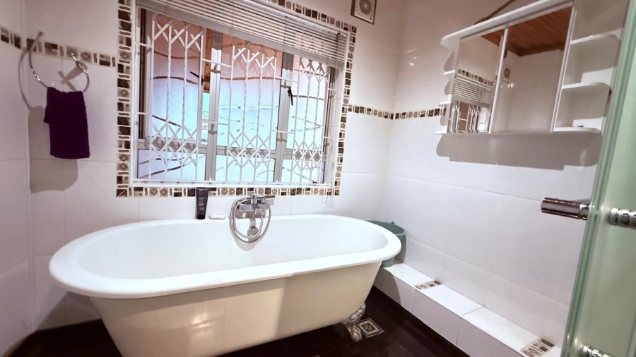4 Bedroom Property for Sale in Montford KwaZulu-Natal
