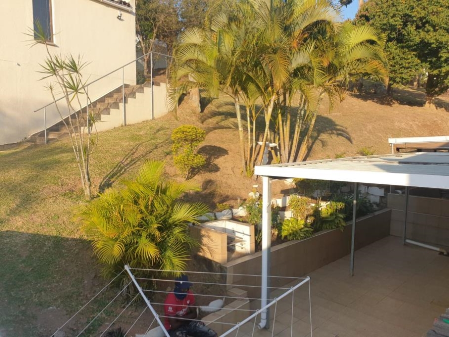 To Let 2 Bedroom Property for Rent in Queensburgh KwaZulu-Natal