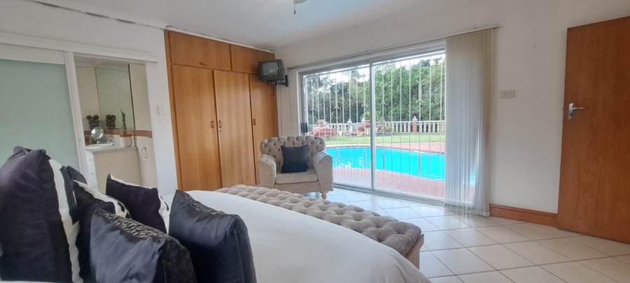 5 Bedroom Property for Sale in Manors KwaZulu-Natal