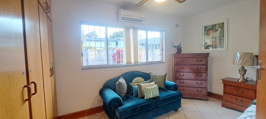 5 Bedroom Property for Sale in Manors KwaZulu-Natal