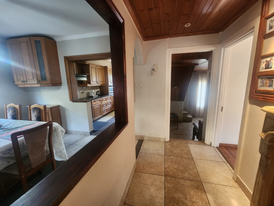 4 Bedroom Property for Sale in Oaklands KwaZulu-Natal
