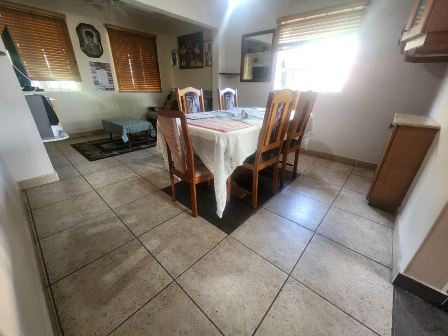4 Bedroom Property for Sale in Oaklands KwaZulu-Natal
