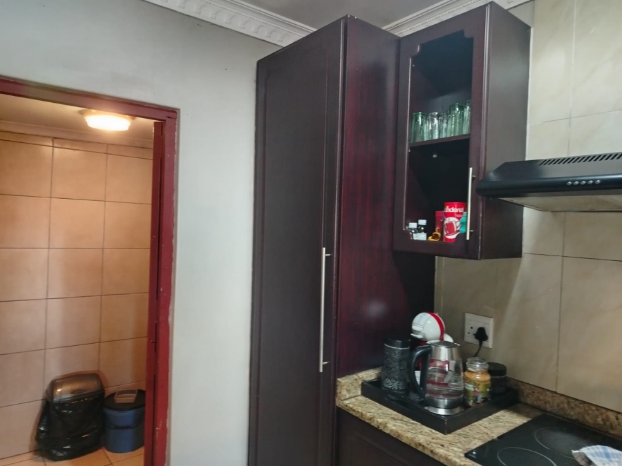 4 Bedroom Property for Sale in Dawncrest KwaZulu-Natal