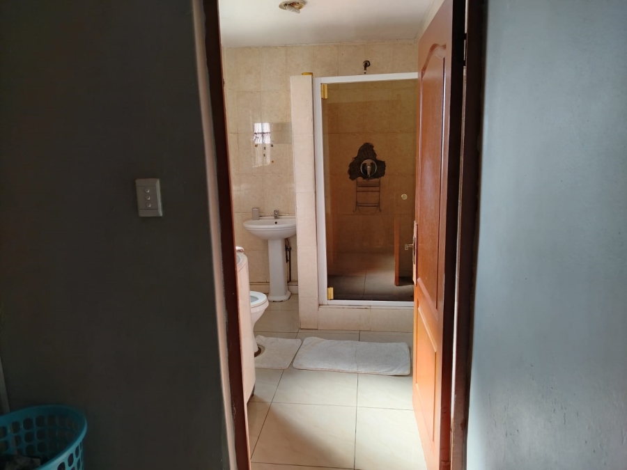 4 Bedroom Property for Sale in Dawncrest KwaZulu-Natal