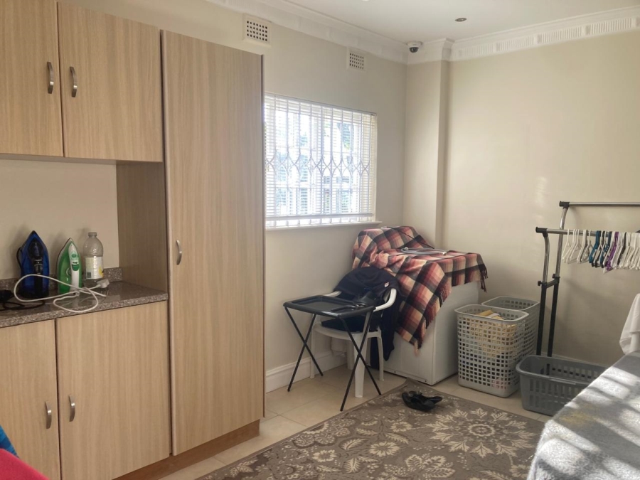 6 Bedroom Property for Sale in Westville Central KwaZulu-Natal