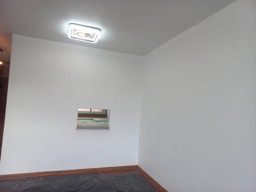To Let 2 Bedroom Property for Rent in South Beach KwaZulu-Natal