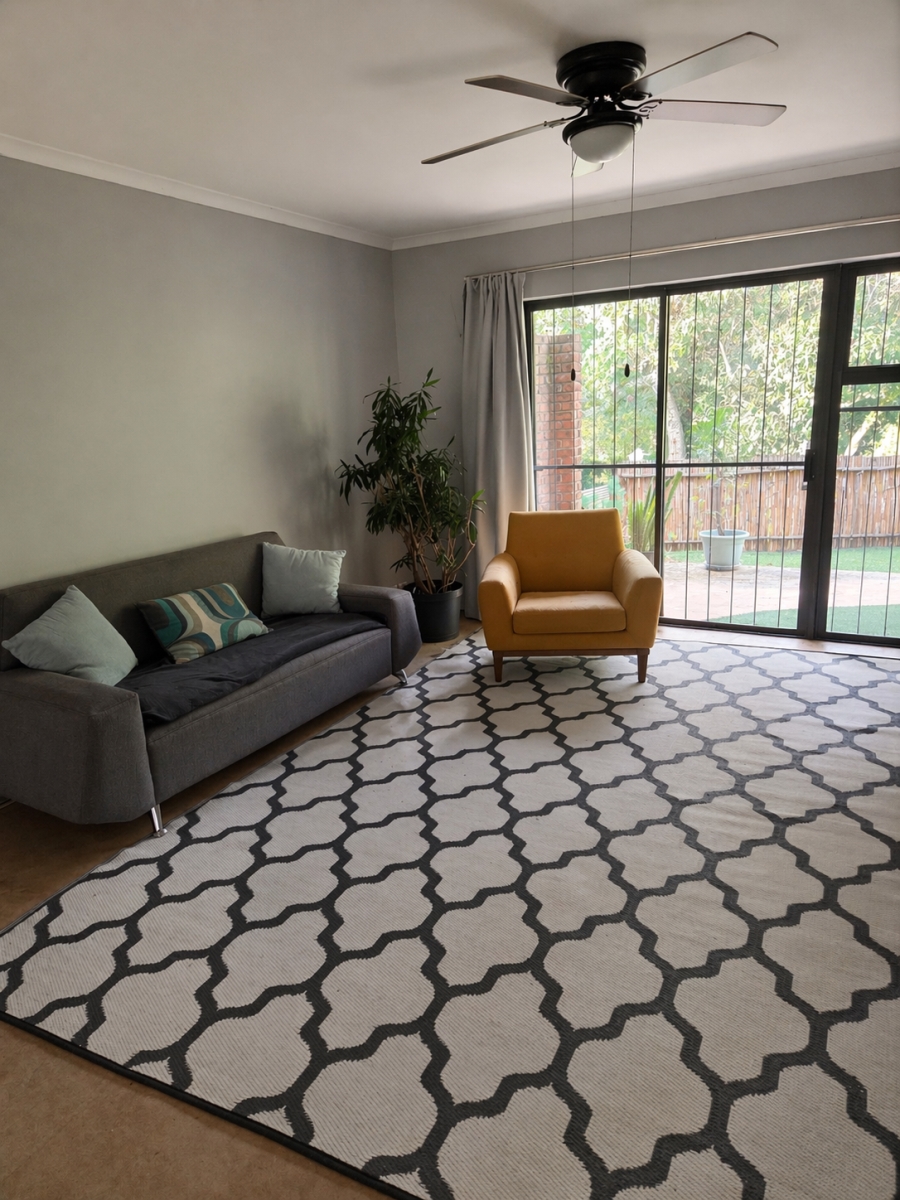 9 Bedroom Property for Sale in Leonard KwaZulu-Natal