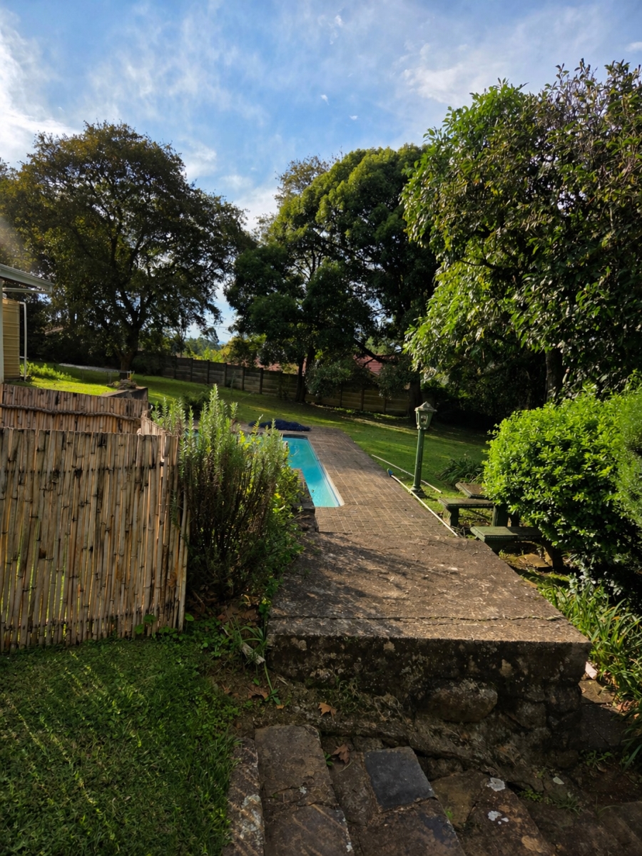9 Bedroom Property for Sale in Leonard KwaZulu-Natal