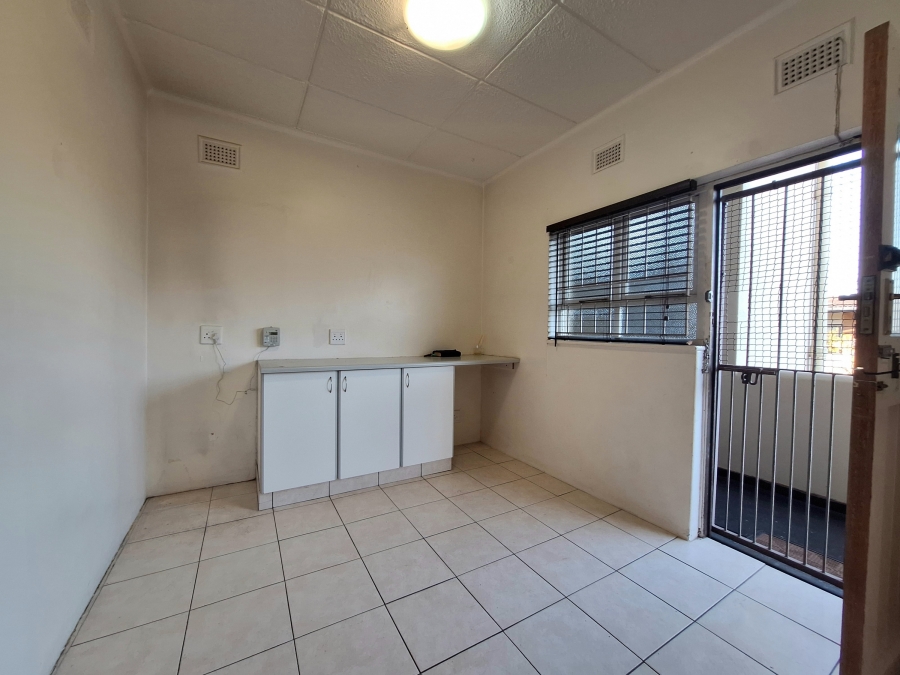 2 Bedroom Property for Sale in Glenwood KwaZulu-Natal