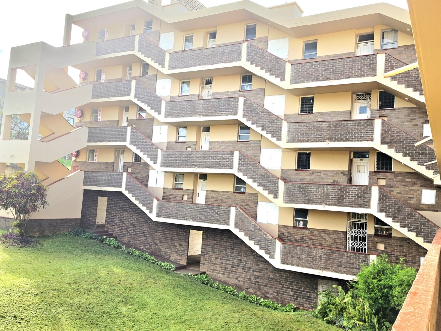 1 Bedroom Property for Sale in Empangeni Central KwaZulu-Natal