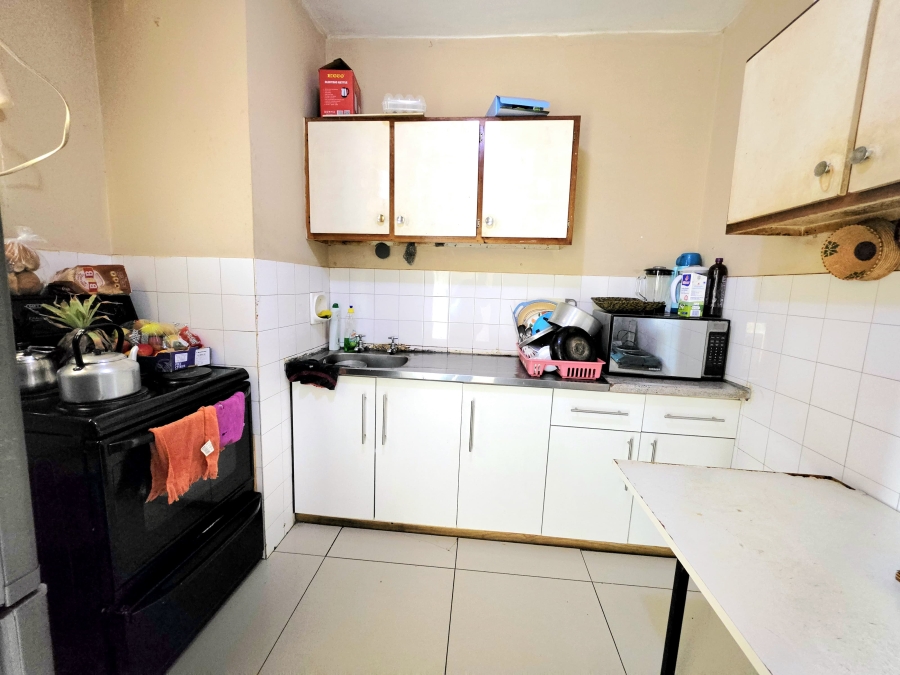 1 Bedroom Property for Sale in Empangeni Central KwaZulu-Natal