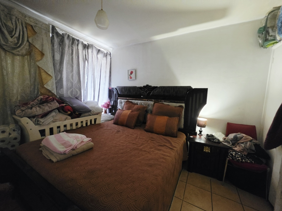 1 Bedroom Property for Sale in Empangeni Central KwaZulu-Natal
