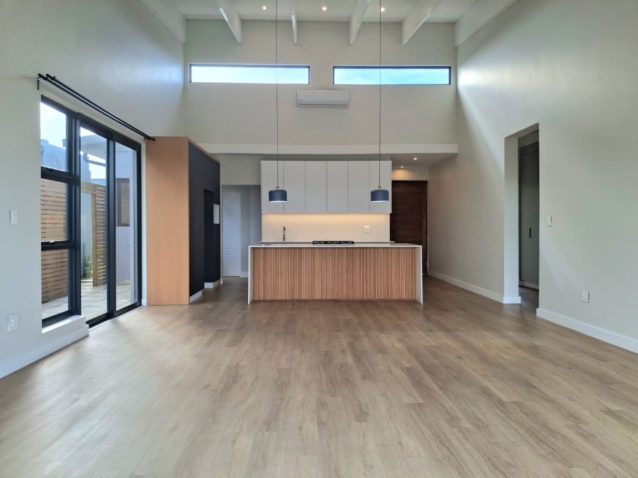 2 Bedroom Property for Sale in Salt Rock KwaZulu-Natal