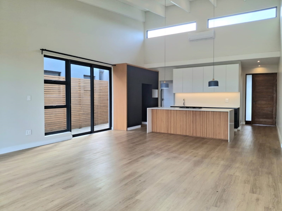 2 Bedroom Property for Sale in Salt Rock KwaZulu-Natal