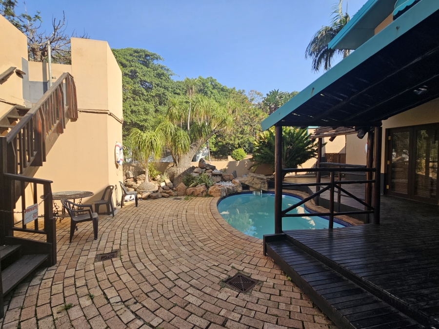 1 Bedroom Property for Sale in Shakas Rock KwaZulu-Natal
