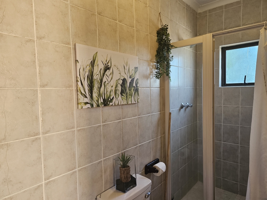 1 Bedroom Property for Sale in Shakas Rock KwaZulu-Natal