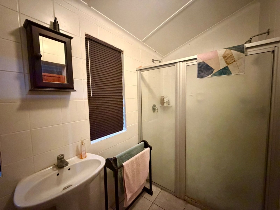 4 Bedroom Property for Sale in Veld En Vlei KwaZulu-Natal