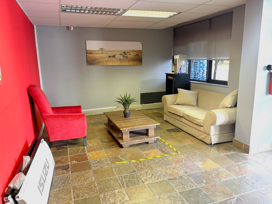 To Let Commercial Property for Rent in Riverhorse Valley KwaZulu-Natal