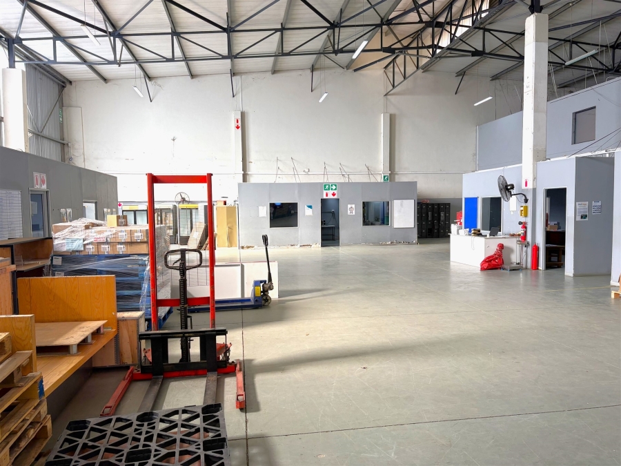 To Let Commercial Property for Rent in Riverhorse Valley KwaZulu-Natal