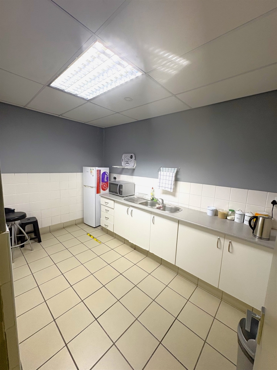 To Let Commercial Property for Rent in Riverhorse Valley KwaZulu-Natal