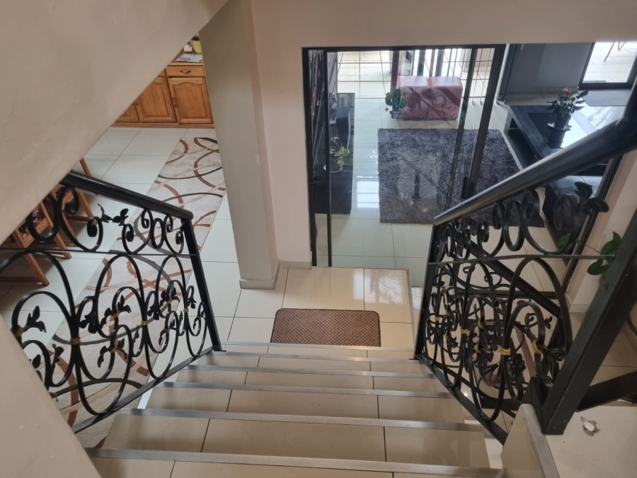 4 Bedroom Property for Sale in Veld En Vlei KwaZulu-Natal