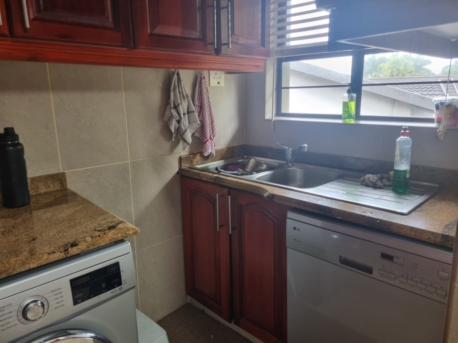 4 Bedroom Property for Sale in Veld En Vlei KwaZulu-Natal