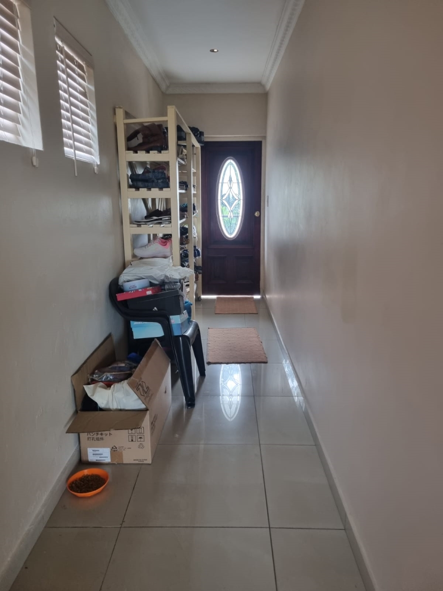 4 Bedroom Property for Sale in Veld En Vlei KwaZulu-Natal