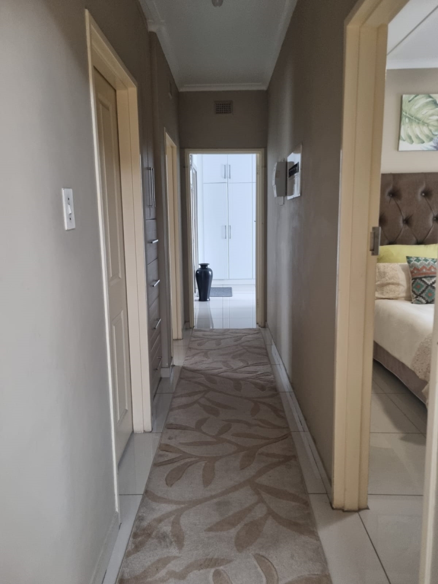 4 Bedroom Property for Sale in Veld En Vlei KwaZulu-Natal