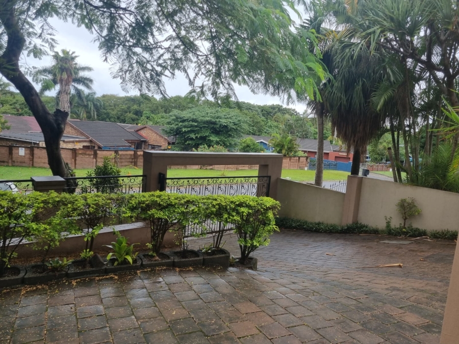 4 Bedroom Property for Sale in Veld En Vlei KwaZulu-Natal